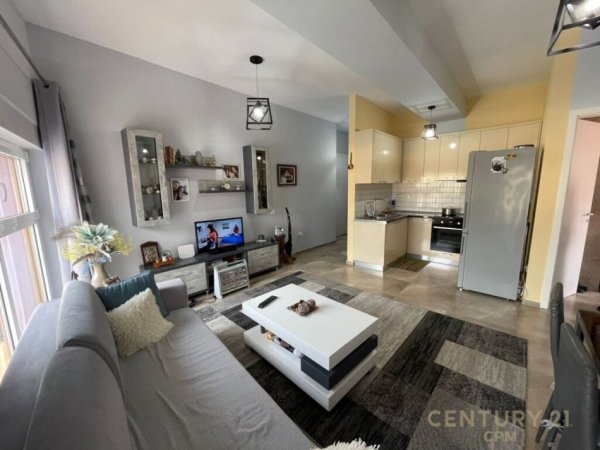 Tirane, shes apartament 1+1 Kati 7, 67 m² 108.000 € (Ali Demi)