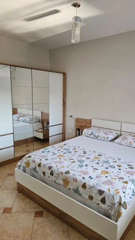 Durres, jepet me qera apartament 1+1+Ballkon Kati 5, 70 m² 400 € (Qera Apartament Sistemin 1+1 me ballkon te madh PAMJE DETI SEA VIEW Ura Dajlanit, PLAZH +355 069 20 39 456 • 400€ )