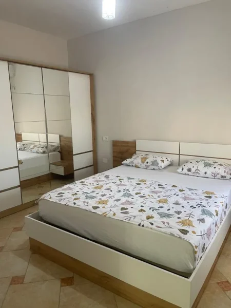 Durres, jepet me qera apartament 1+1+Ballkon Kati 5, 70 m² 400 € (Qera Apartament Sistemin 1+1 me ballkon te madh PAMJE DETI SEA VIEW Ura Dajlanit, PLAZH +355 069 20 39 456 • 400€ )