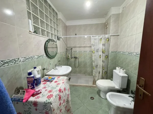 Tirane, shes apartament 2+1 Kati 1, 105 m² 147.000 € (Astir)