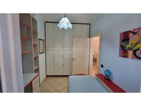 Tirane, jepet me qera apartament 2+1 Kati 3, 78 m² 650 € (Mihal Grameno)