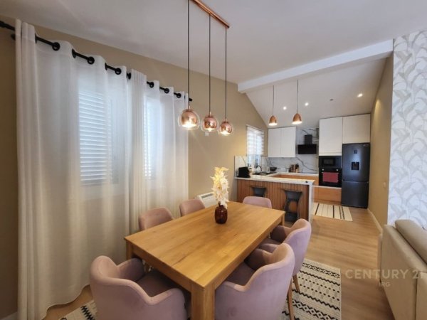 Tirane, shitet apartament 2+1 Kati 6, 99 m² 175.000 € (Mine Peza)