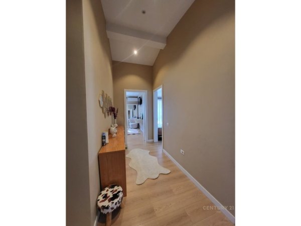 Tirane, shitet apartament 2+1 Kati 6, 99 m² 175.000 € (Mine Peza)