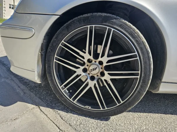 Korce, shitet makine C class 2005 200 cdi c klass Mercedes Nafte, gri metalizato manuale Kondicioner 235.000 km 4.300 €