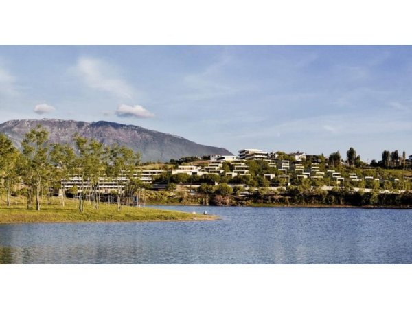 Tirane, shitet apartament 2+1+Aneks+Ballkon Kati 2, 121 m² 212.000 € (Liqeni i Farkes)