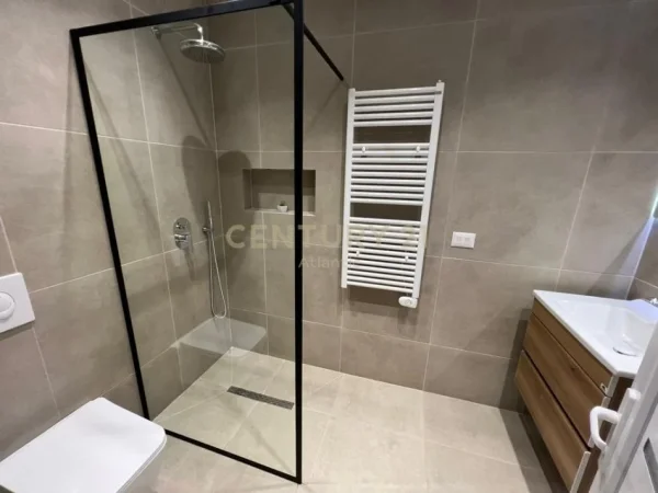 Durres, shitet apartament 1+1 Kati 5, 65 m² 109.000 € (Plazh, Durres)