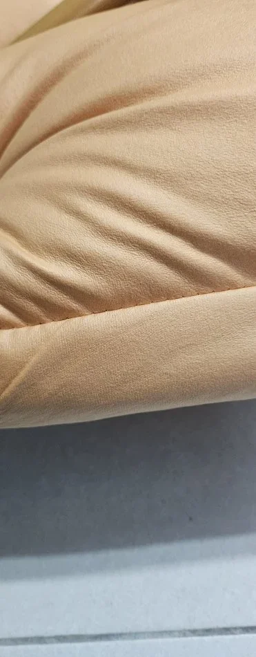 Tirane, shes Karrige tundëse , lëkundëse 50 €