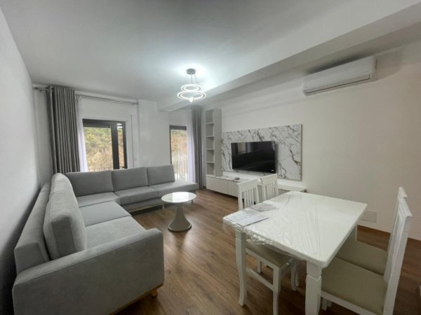 Tirane, jepet me qera apartament 1+1 Kati 2, 82 m² 700 € (Kodra e Diellit 2)
