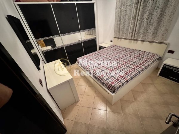 Tirane, jepet me qera apartament 1+1 Kati 2, 65 m² 500 € (Laprake)