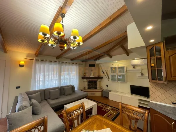 Tirane, jepet me qera apartament 3+1+Ballkon Kati 3, 167 m² 800 € (Vilat Gjermane)