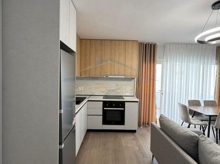 Tirane, shitet apartament 2+1+Ballkon Kati 3, 94 m² 135.000 € 