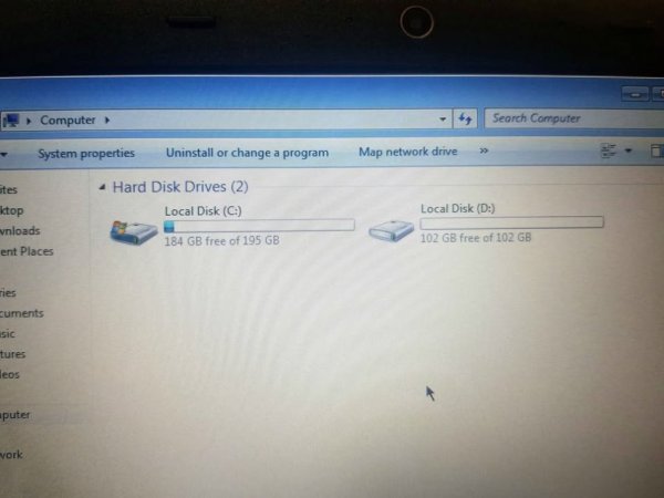 Lushnje, shes Laptop Mini laptop Asus Eee Pc. 10.1 . Çmimi 45 mij lek te vjetra