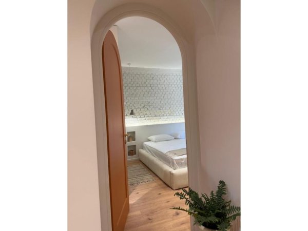 Tirane, jap me qera apartament Kati 2, 120 m² 900 € (Myslym Shyri)