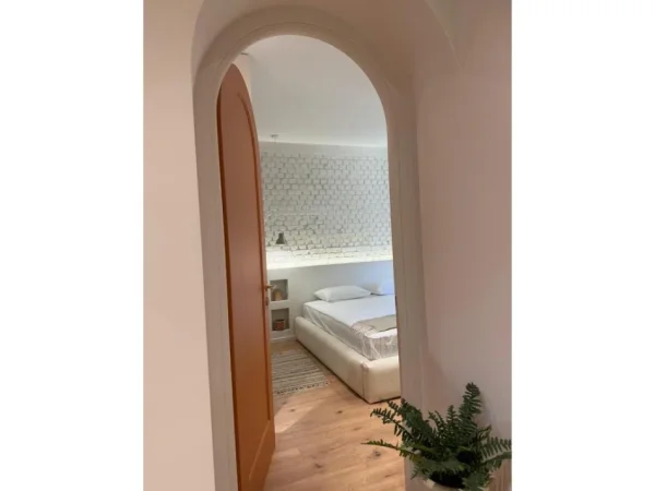 Tirane, jap me qera apartament Kati 2, 120 m² 900 € (Myslym Shyri)