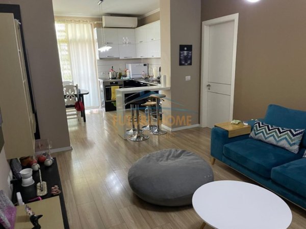 Tirane, shitet apartament 2+1+Ballkon Kati 5, 108 m² 163.000 € 