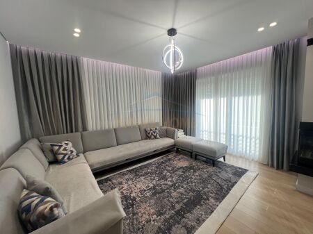 Tirane, jepet me qera Vile , 480 m² 6.500 € 