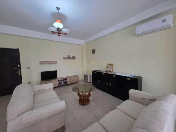 Tirane, jap me qera apartament 2+1 Kati 6, 126 m² 600 € 