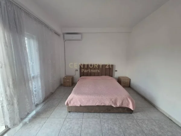 Tirane, jap me qera apartament 2+1 Kati 6, 126 m² 600 € 