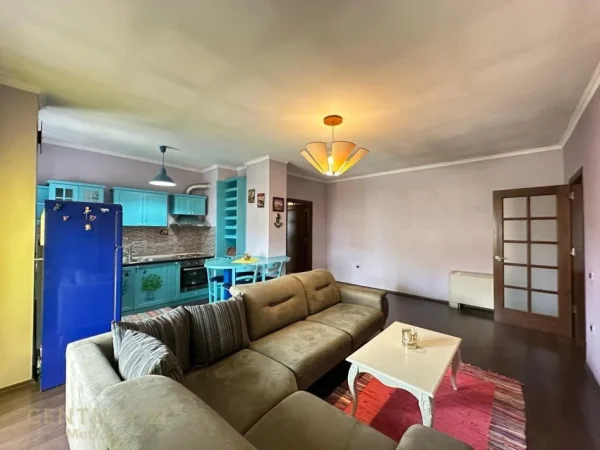 Tirane, shitet apartament 2+1 Kati 7, 98 m² 145.000 € (Yzberish)