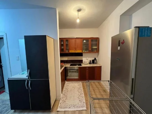 Tirane, shitet apartament 1+1+Ballkon Kati 2, 54 m² 85.000 € (Sokrat Miho" Kompleksi Fratari",Bulevardi Kasharit)