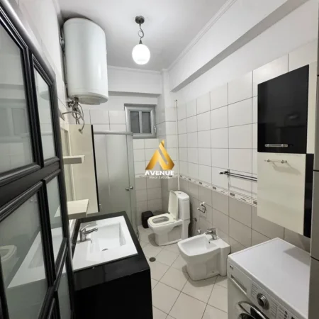 Shqiperi, jepet me qera apartament 1+1+Ballkon Kati 2, 60 m² 500 € (dritan hoxha)