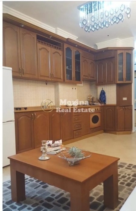 Tirane, jepet me qera apartament 1+1 Kati 3, 70 m² 450 € (Kodra e Diellit)
