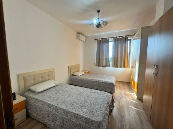 Tirane, jap me qera apartament 2+1+Ballkon Kati 7, 120 m² 800 € (ne Zog te Zi)