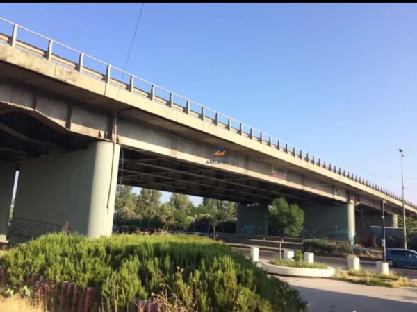 Durres, shitet ambjent biznesi Kati 2, 449 m² 300.000 € (RRUGA URA E DAJLANIT , DURRES)