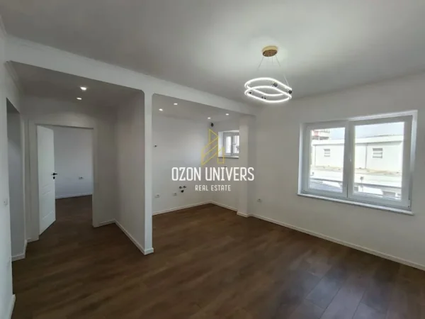 Tirane, shitet apartament 1+1 Kati 3, 45 m² 104.000 € (shkolla 26 nentori)