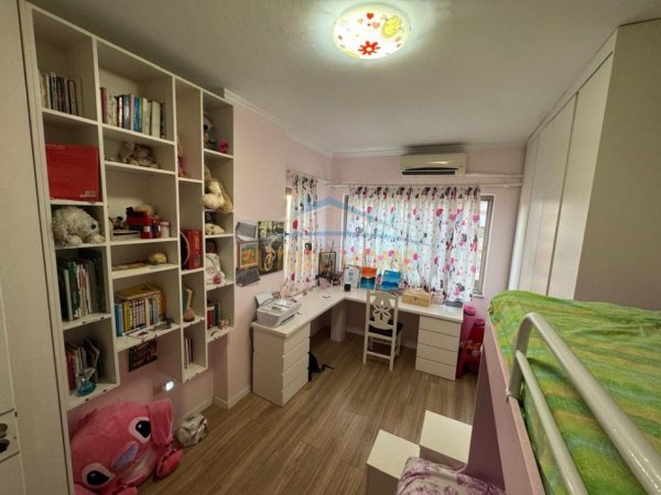 Tirane, shitet apartament 2+1+Ballkon Kati 5, 108 m² 163.000 € (PRANE VILA L)