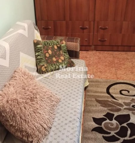 Tirane, jepet me qera apartament 2+1 Kati 2, 80 m² 500 € (Brryli)