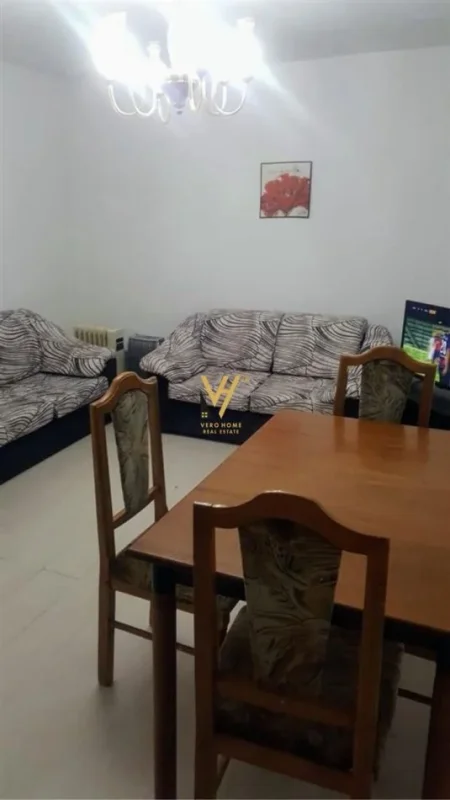 Tirane, jepet me qera apartament 2+1+Ballkon Kati 4, 63 m² 115.000 € (ALI DEMI)