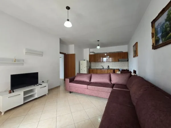 Tirane, shitet apartament 1+1+Ballkon Kati 3, 72 m² 105.000 € 