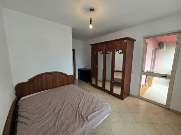 Tirane, shitet apartament 1+1+Ballkon Kati 3, 72 m² 105.000 € 