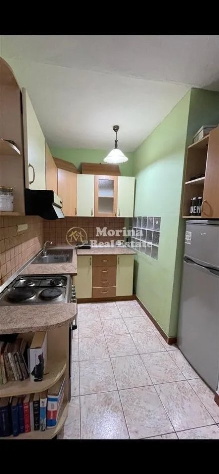 Tirane, jepet me qera apartament 1+1 Kati 4, 50 m² 500 € (Myslym Shyri)