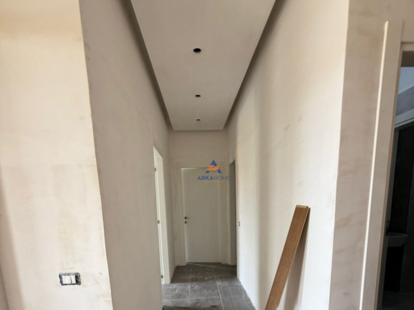 Tirane, shitet apartament 2+1+Ballkon Kati 5, 118 m² 180.000 € (TE BULEVARDI I RI,RRUGA DINE HOXHA)
