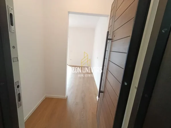 Tirane, shitet apartament 1+1 Kati 3, 58 m² 118.000 € (shkolla 26 nentori)