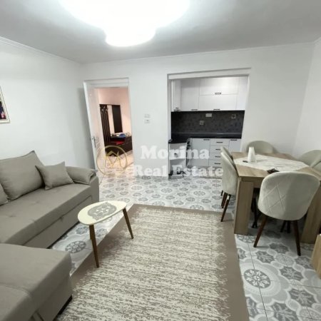 Tirane, jepet me qera apartament 2+1 Kati 4, 75 m² 600 € (Ish Restorant Durresi)