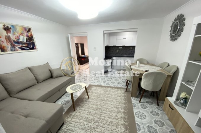 Tirane, jepet me qera apartament 2+1 Kati 4, 75 m² 600 € (Ish Restorant Durresi)