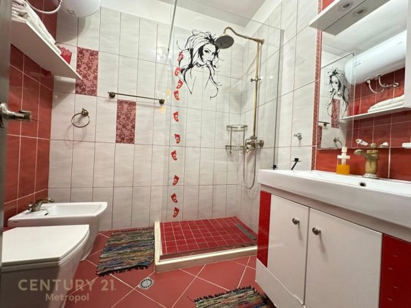 Tirane, shitet apartament 2+1 Kati 7, 98 m² 145.000 € (Yzberish)
