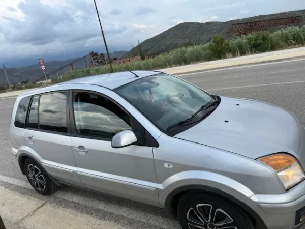 Berat, makine Ford Fuzion Nafte, manuale Kondicioner 238.000 km 3.000 €