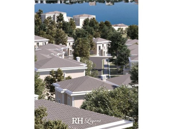 Tirane, shitet Vile 3 Katshe Kati 3, 393 m² 650.000 € 