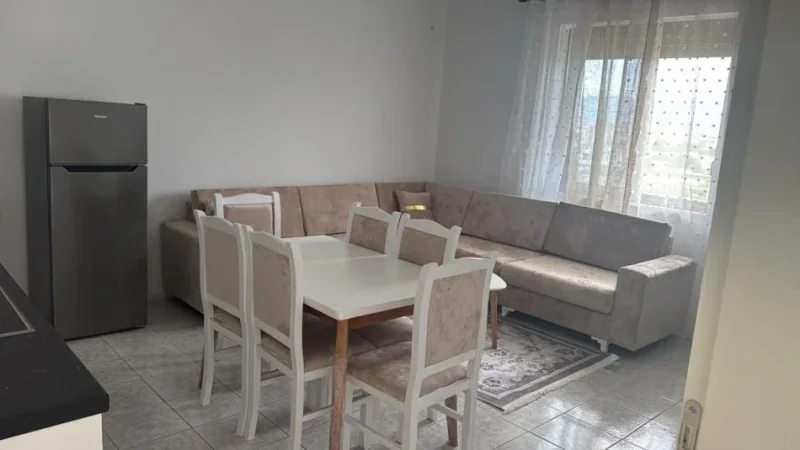 Tirane, jepet me qera apartament 2+1+Ballkon Kati 2, 105 m² 400 € 