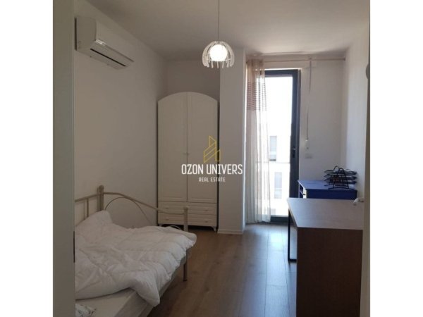 Tirane, jepet me qera apartament 2+1 Kati 9, 90 m² 800 € (don bosko)