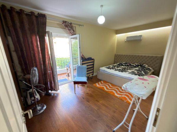 Tirane, shitet apartament 2+1 Kati 2, 125 m² 185.000 € 