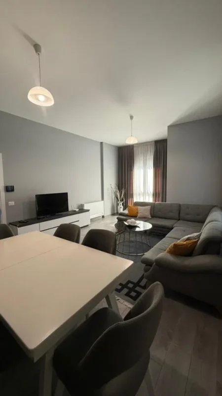 Tirane, jepet me qera apartament 3+1 Kati 5, 120 m² 1.200 € 