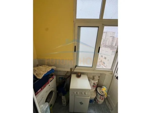 Durres, shitet apartament 2+1 Kati 5, 82 m² 90.000 € (PALLATI I SPORTIT,DURRES)