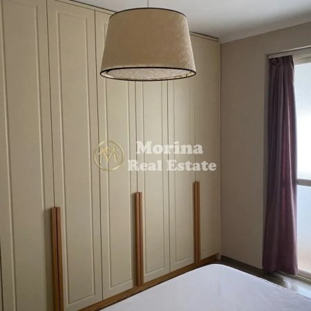 Tirane, jepet me qera apartament 2+1+Ballkon Kati 3, 85 m² 550 € (Porcelan)