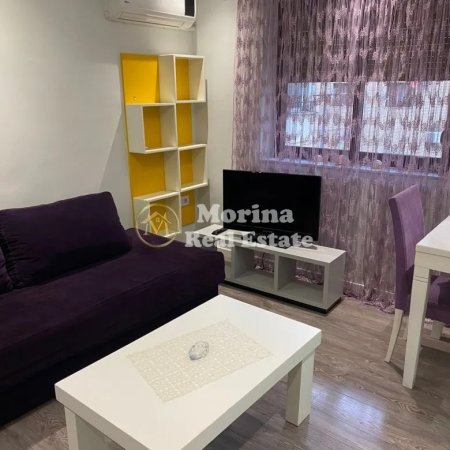 Tirane, jepet me qera apartament 2+1+Ballkon Kati 3, 85 m² 550 € (Porcelan)
