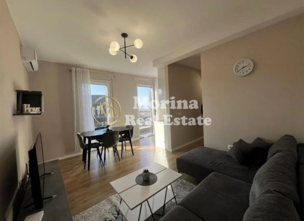 Tirane, jepet me qera apartament 1+1 Kati 9, 70 m² 600 € (Don Bosko)
